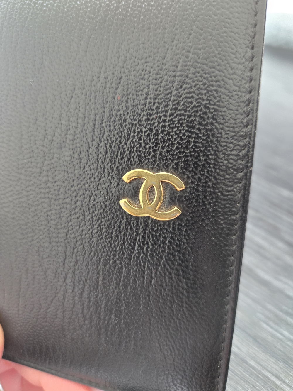 CHANEL Black Leather Card HOLDER/PHONE BOOK. - Picture 5 of 9